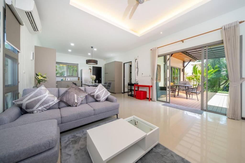 3 Bedrooms Private Villa With Garden Rawai Phuket ภายนอก รูปภาพ